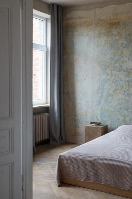 Authentic 1 Bd Old Town Apartment By Hostlovers カウナス エクステリア 写真