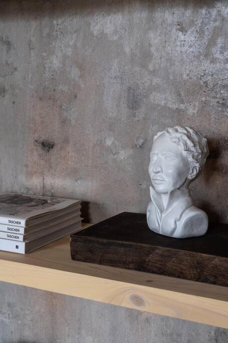Authentic 1 Bd Old Town Apartment By Hostlovers カウナス エクステリア 写真
